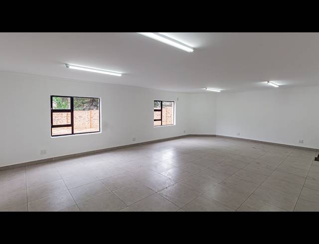 887M² OFFICE FOR SALE IN FERNDALE